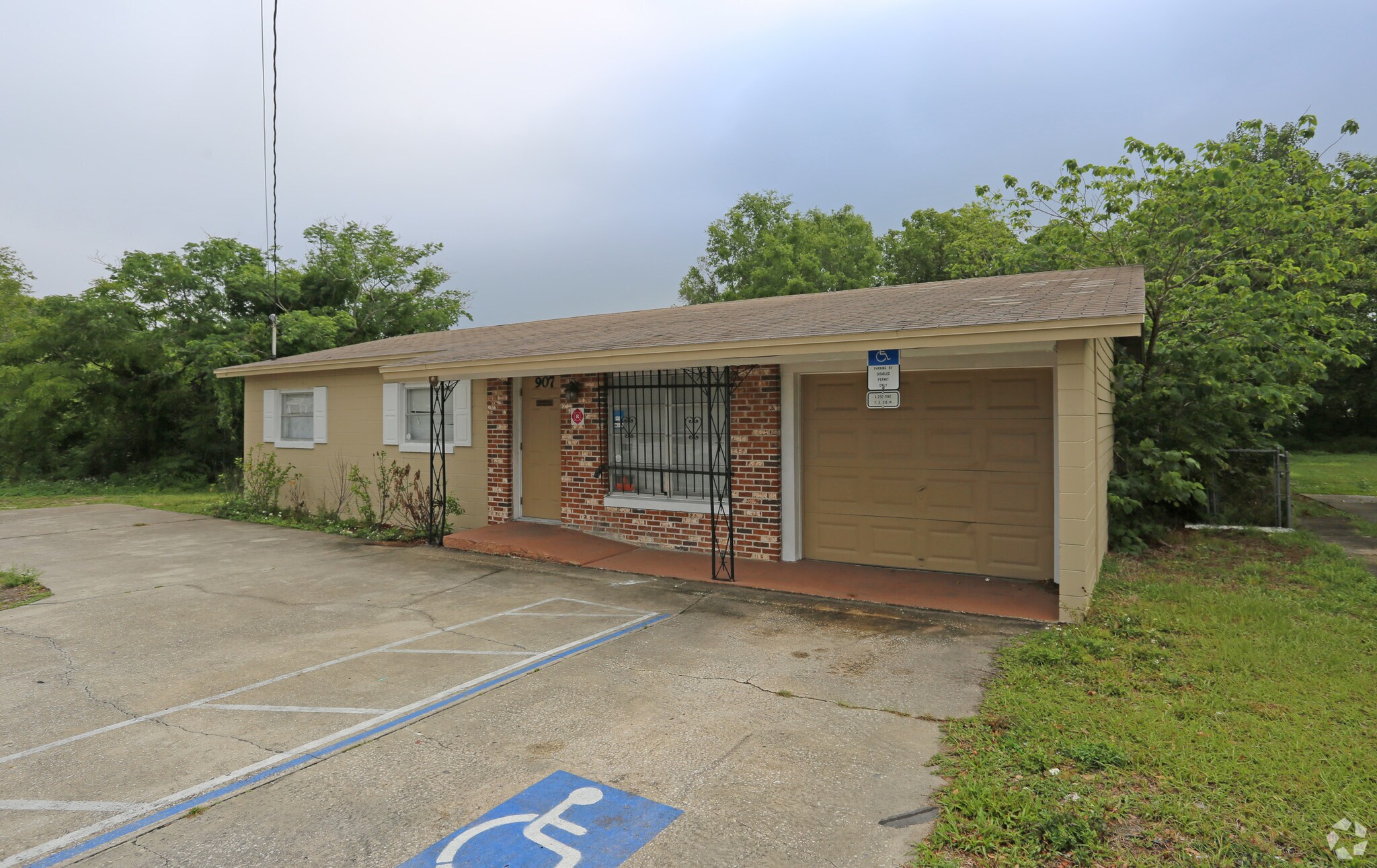 907 N Pine Hills Rd, Orlando, FL for sale Primary Photo- Image 1 of 1