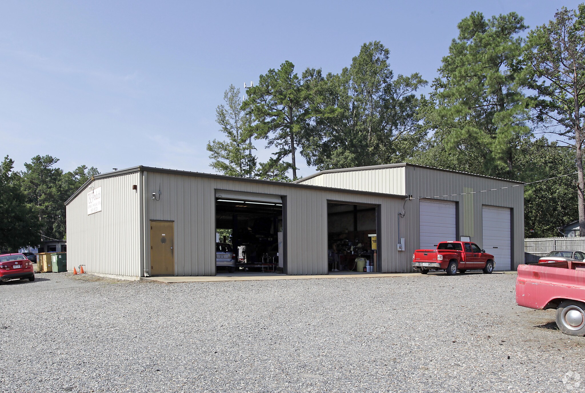 13203 Macarthur Dr, North Little Rock, AR for sale Primary Photo- Image 1 of 1