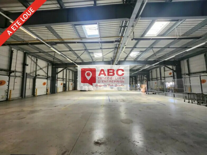 Flex in Saint-Jean-de-Védas for lease - Interior Photo - Image 2 of 4