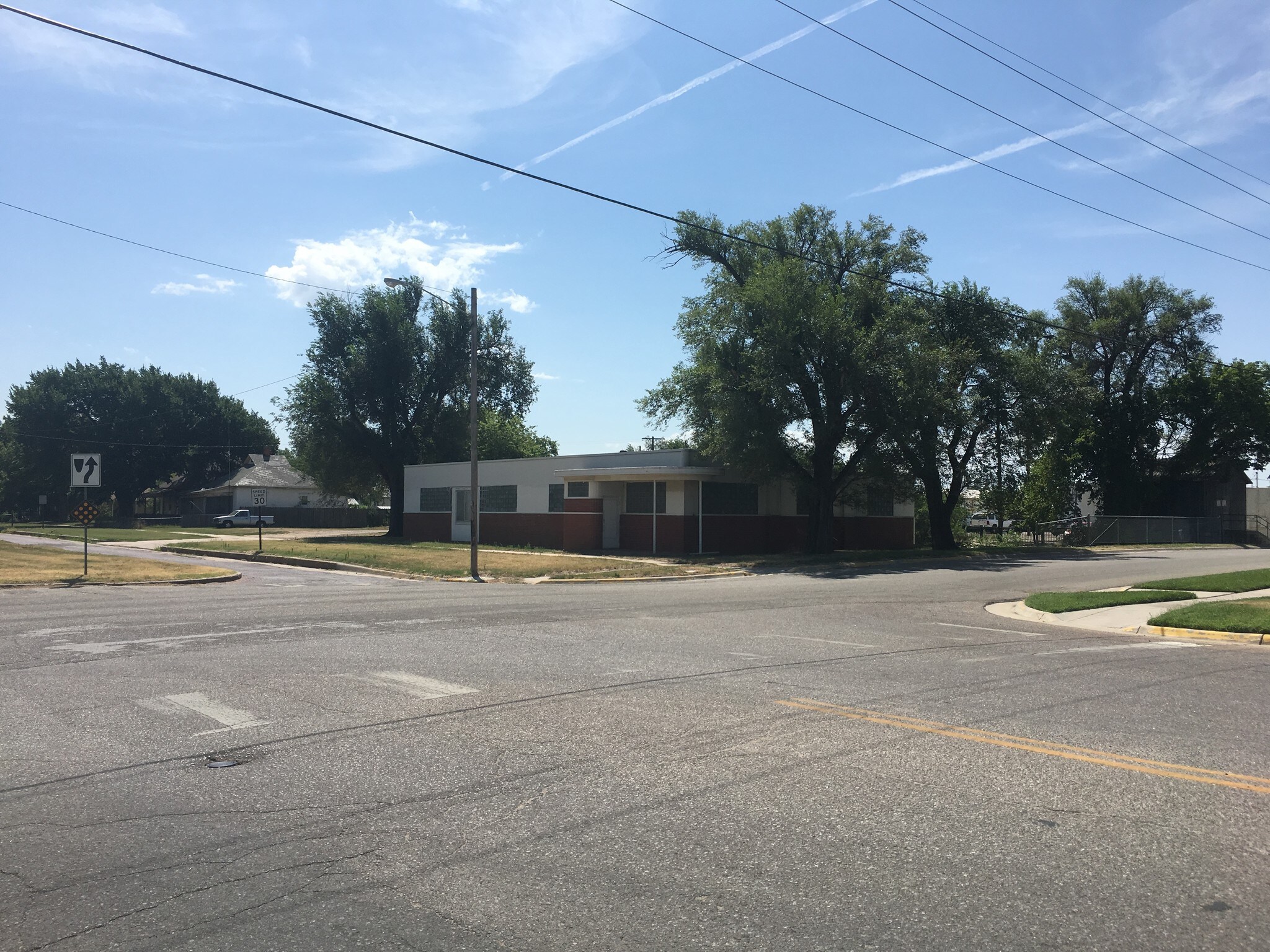 201 E Avenue B, Hutchinson, KS for sale Building Photo- Image 1 of 1