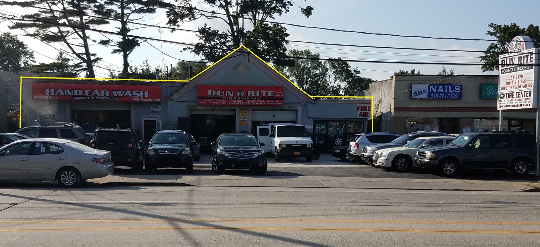 2562 Merrick Rd, Bellmore, NY 11710