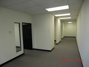 406 Amapola Ave, Torrance, CA for lease Interior Photo- Image 1 of 11