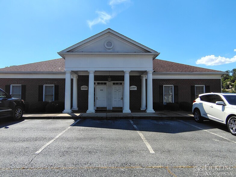 404 Corder Rd, Warner Robins, GA for lease - Building Photo - Image 1 of 8