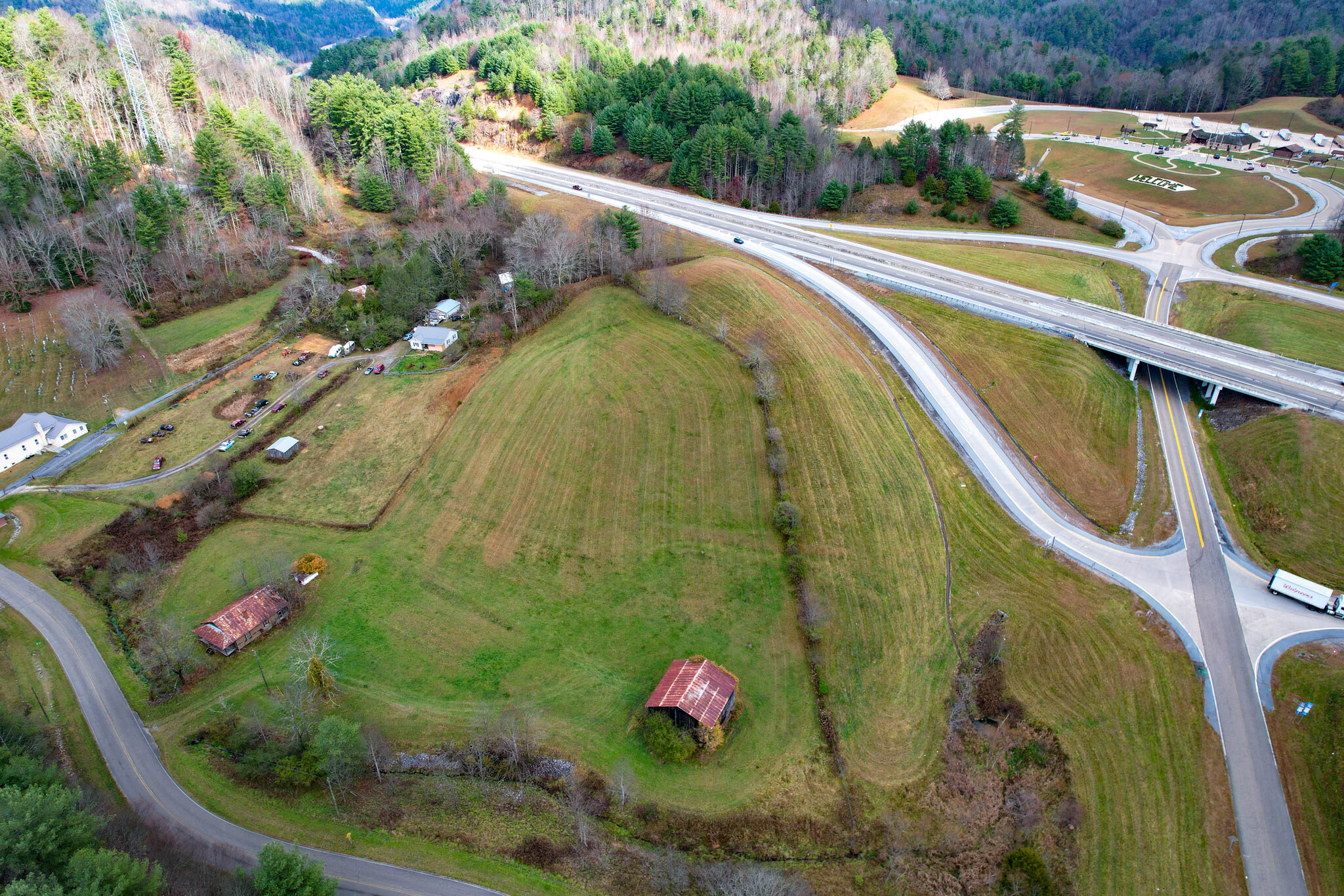 596 Clear Branch Rd, Erwin, TN for sale Primary Photo- Image 1 of 1