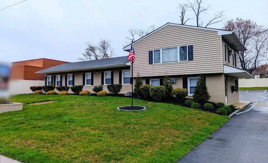 2417 Silverside Rd, Wilmington, DE for sale Primary Photo- Image 1 of 1