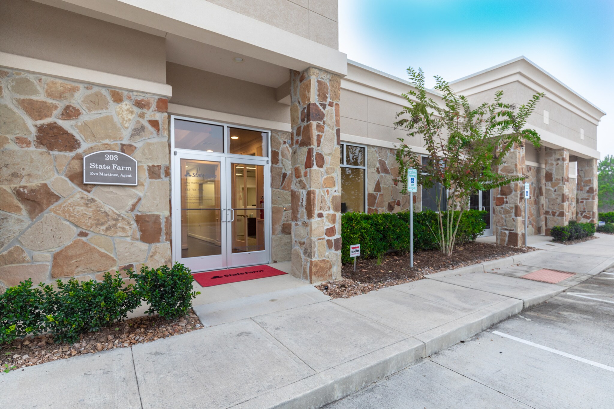 20008 Champion Forest Dr, Spring, TX 77379 Bldg. 3