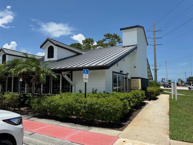 10753 S US Highway 1, Port Saint Lucie, FL for lease - Building Photo - Image 3 of 4