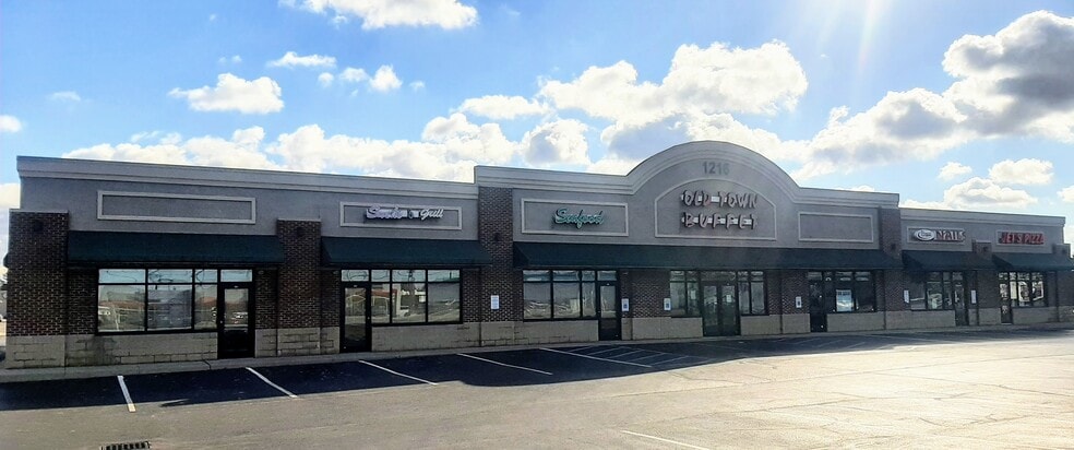 1111-1216 N Main St, Bowling Green, OH for lease - Building Photo - Image 2 of 5
