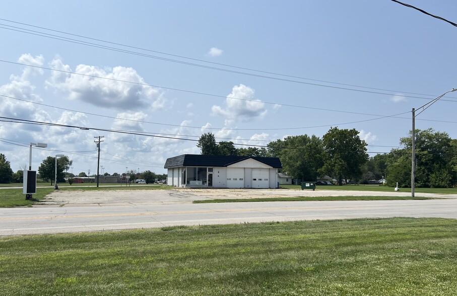 2710 E Andrew Rd, Sherman, IL for sale - Primary Photo - Image 1 of 1