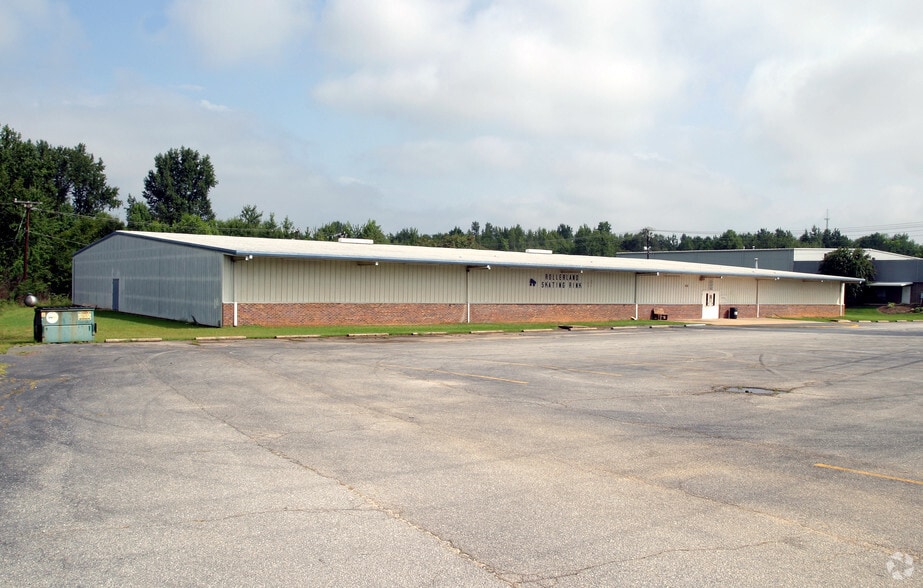 415 Sha Ln, Spartanburg, SC for lease - Building Photo - Image 3 of 5