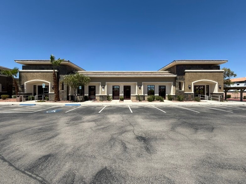 8766 S Maryland Pky, Las Vegas, NV for sale - Building Photo - Image 1 of 20