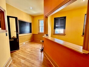 380 S Mill St, Lexington, KY for lease Interior Photo- Image 1 of 6