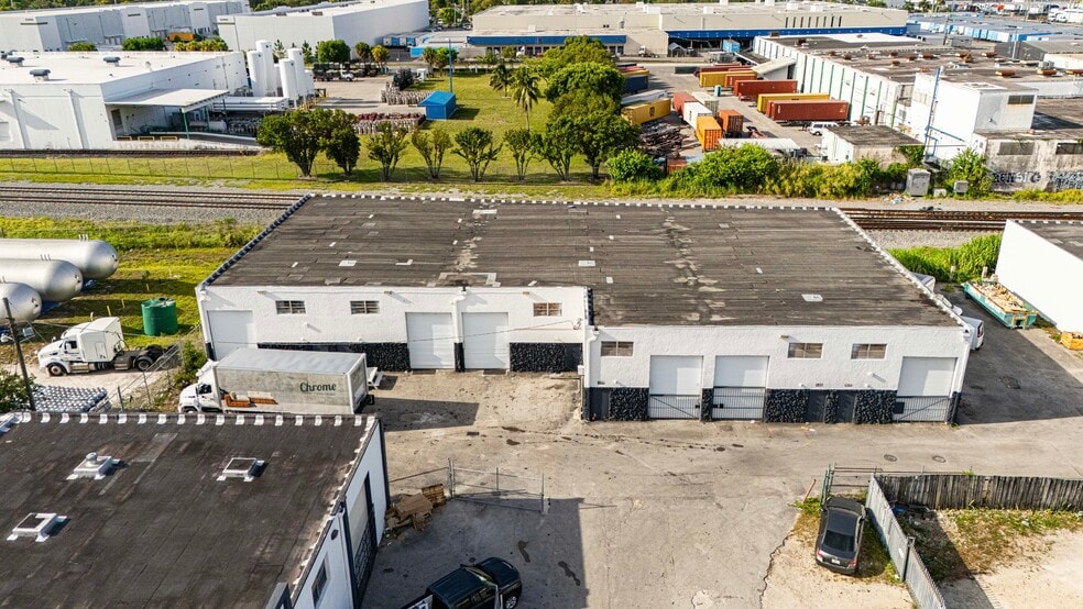 7420 NW 31st Ave, Miami, FL for sale - Primary Photo - Image 1 of 1