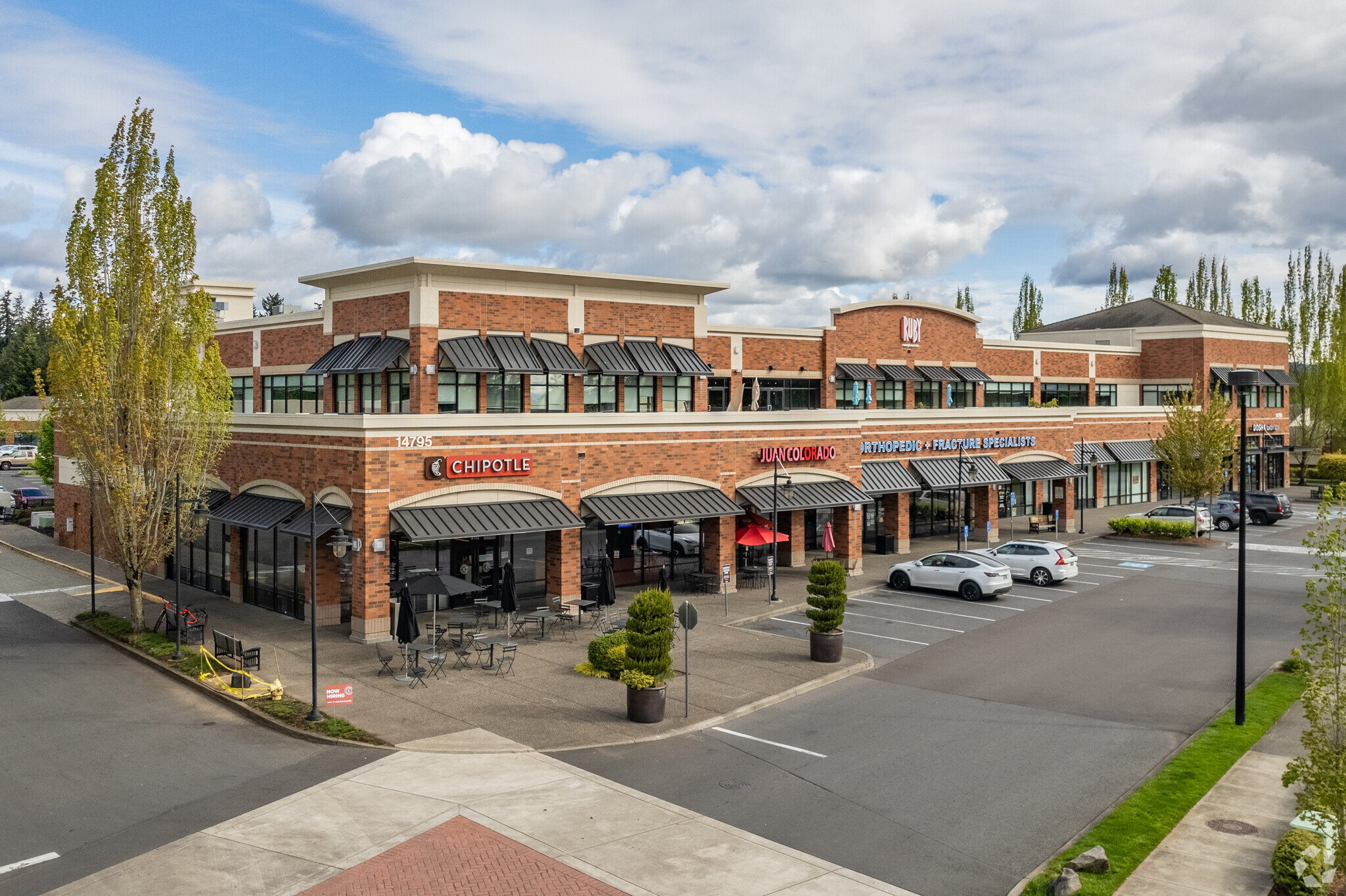 11100-14850 SW Scholls Ferry Rdg, Beaverton, OR for lease Building Photo- Image 1 of 13