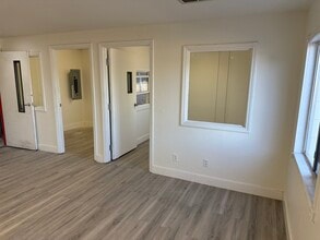 1215 Railroad Ave, Clovis, CA for lease Interior Photo- Image 2 of 9