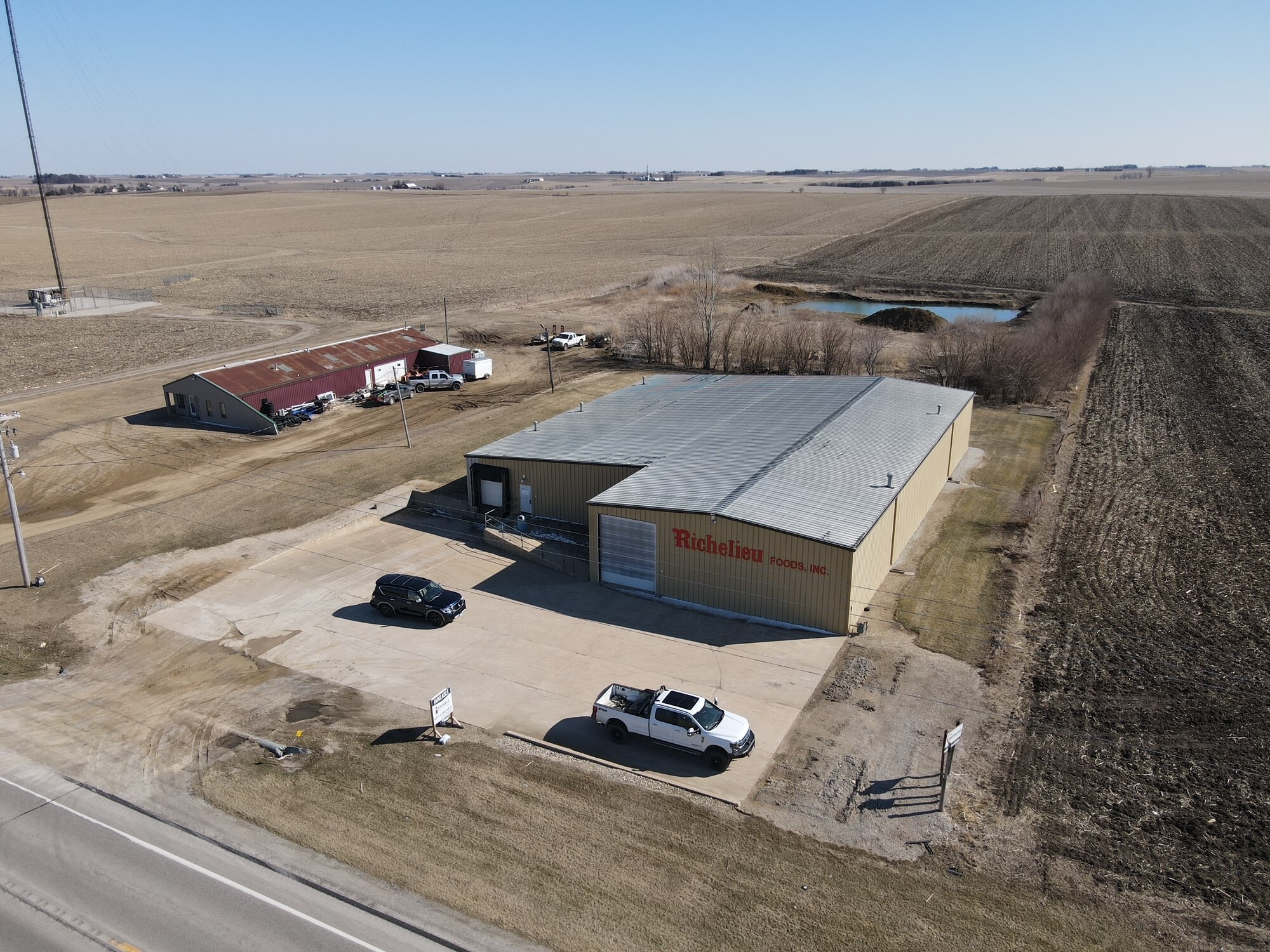 21230 240th St, Grundy Center, IA for sale Primary Photo- Image 1 of 1