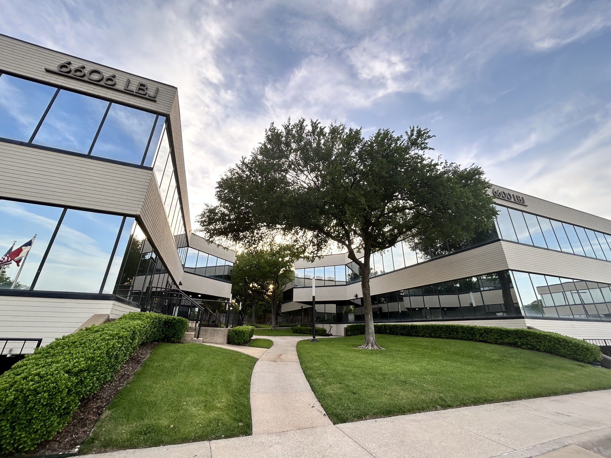 6606 Lyndon B Johnson Fwy, Dallas, TX for lease Building Photo- Image 1 of 8