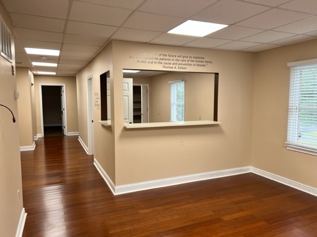 2004 State Route 31, Clinton, NJ for lease - Interior Photo - Image 2 of 27