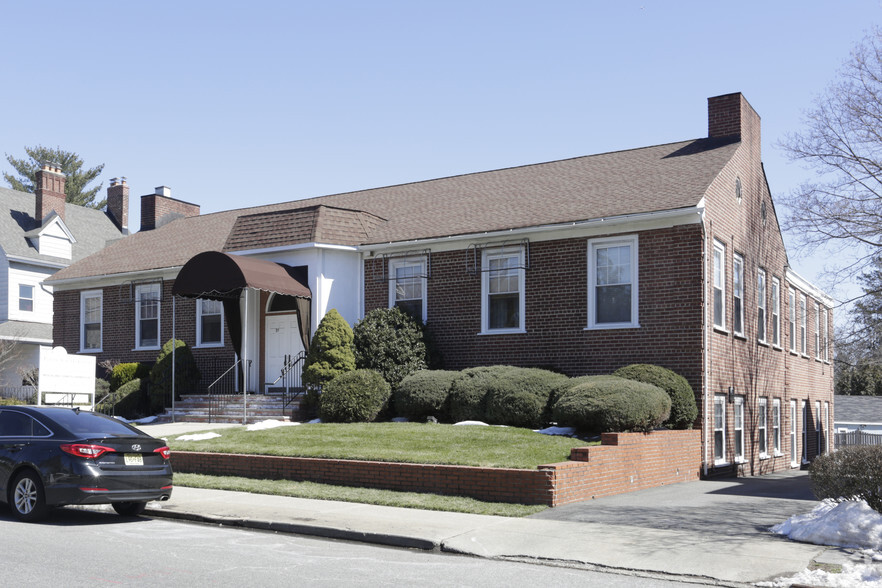 89 Valley Rd, Montclair, NJ for sale - Primary Photo - Image 1 of 1