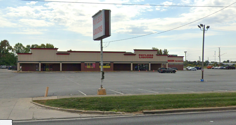 4717 W 30th St, Indianapolis, IN for lease - Building Photo - Image 1 of 4