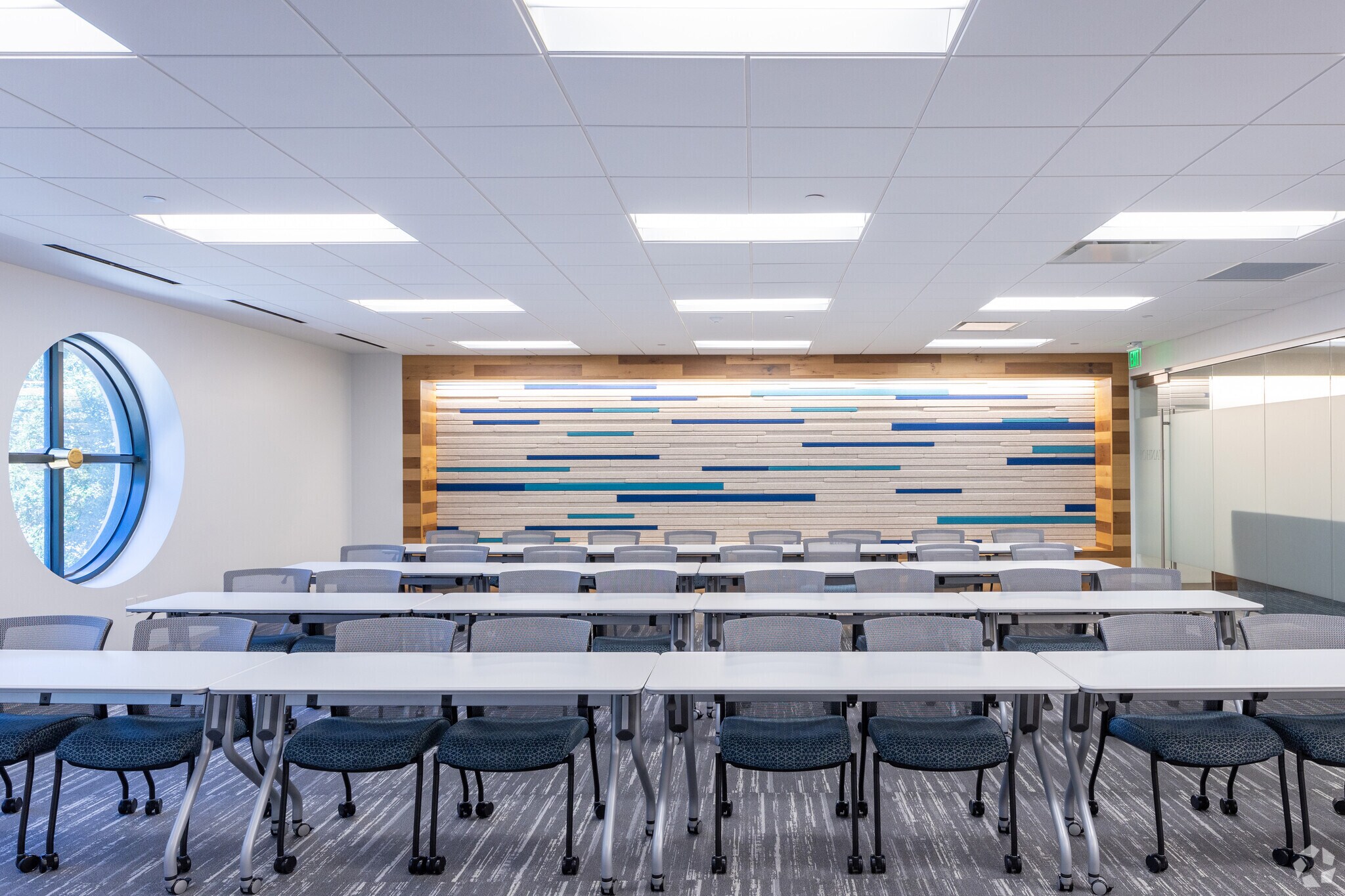 390 N Orange Ave, Orlando, FL 32801 390 North Orange Ave