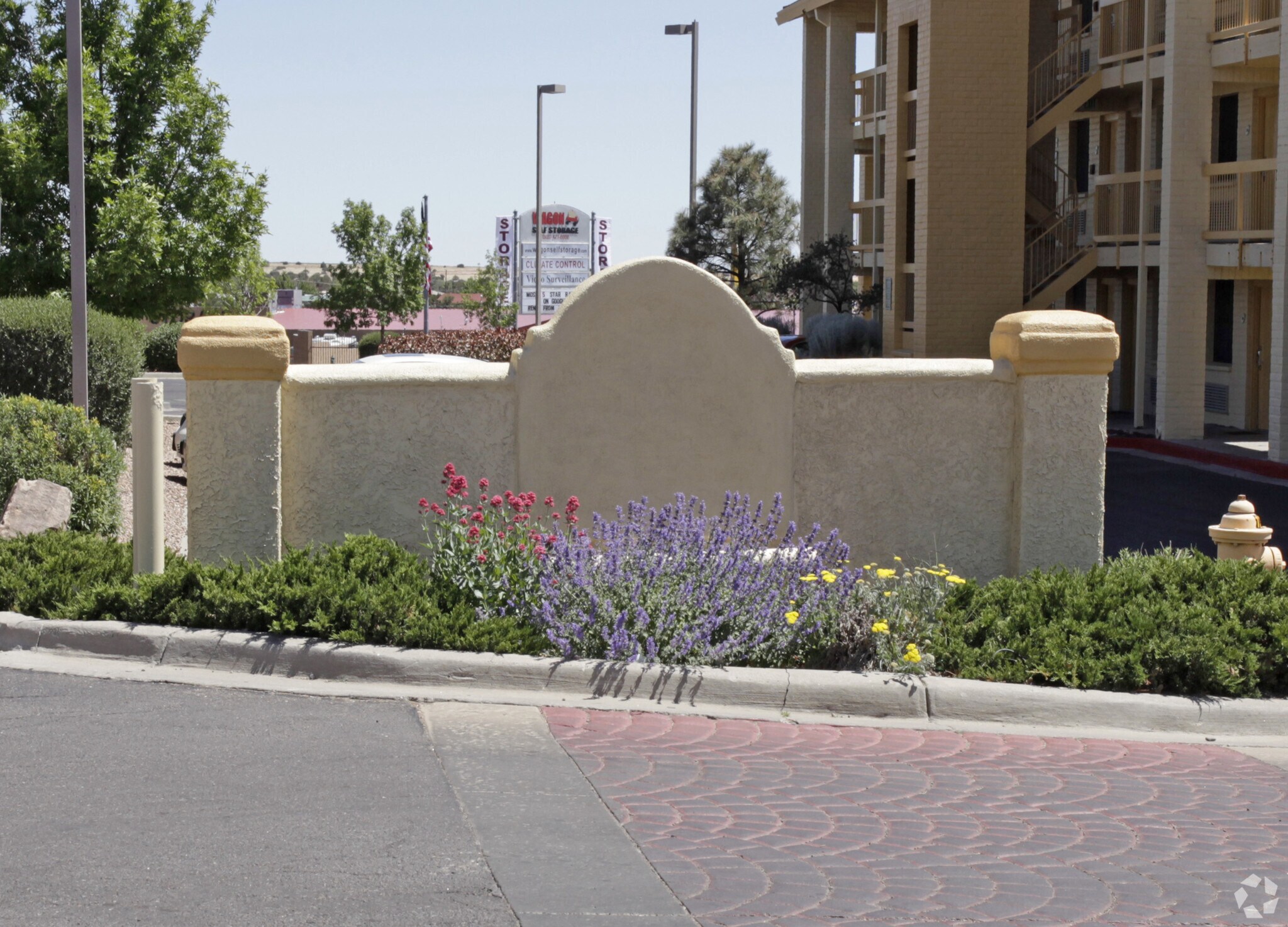 4298 Cerrillos Rd, Santa Fe, NM 87507 La Quinta Inn by Wyndham Santa
