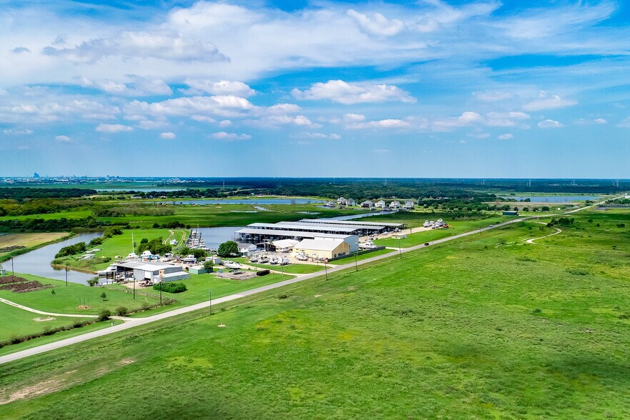 816 County Road 792, Oyster Creek, TX 77541 Sale Leaseback Marina Opportunity!