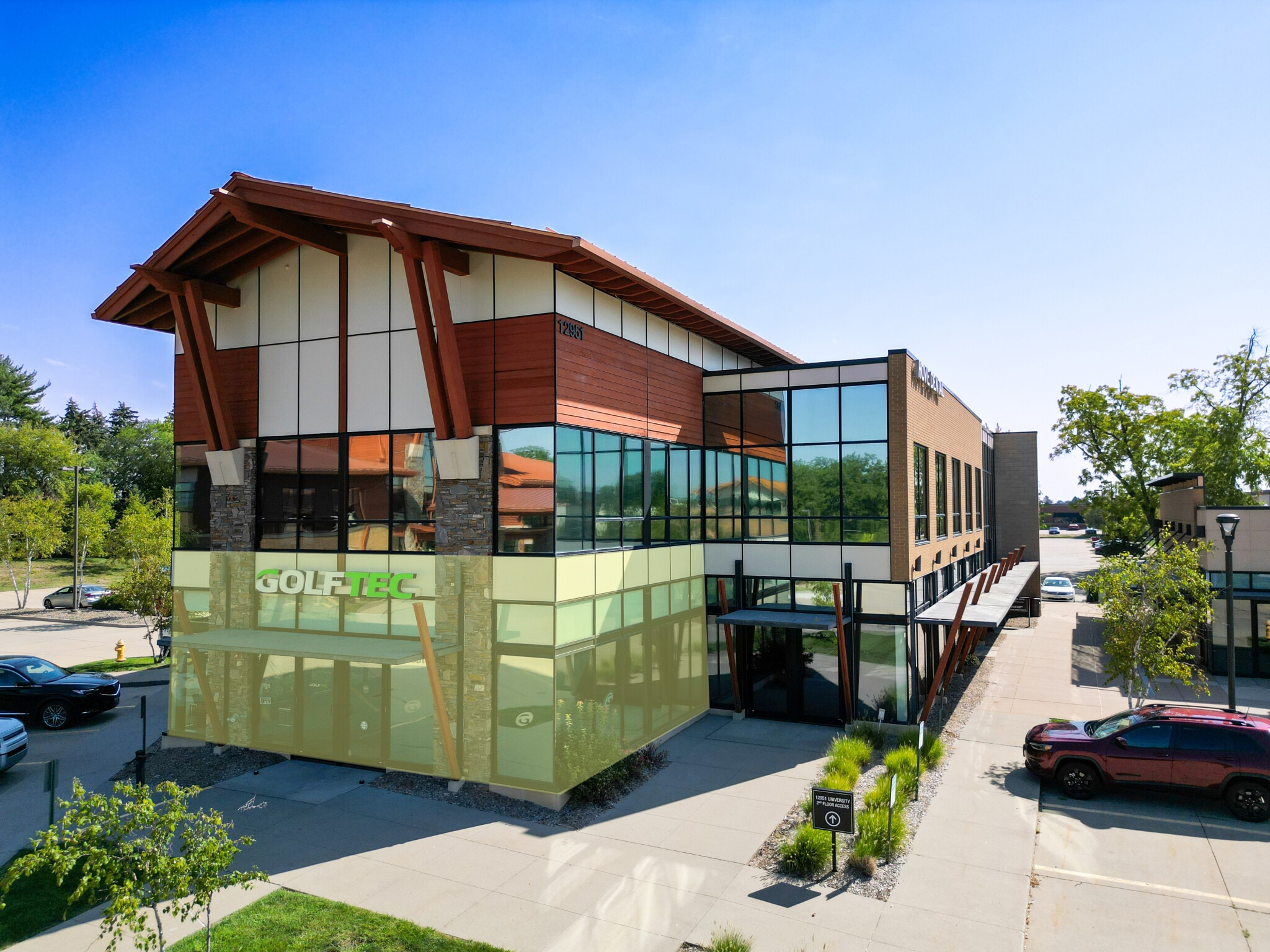 12951 University Ave, Clive, IA for lease Building Photo- Image 1 of 8