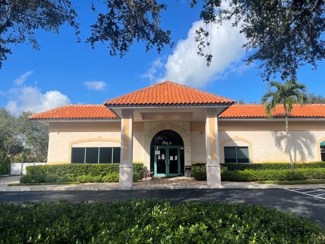 3795 Boynton Beach Blvd, Boynton Beach, FL for lease Building Photo- Image 1 of 8