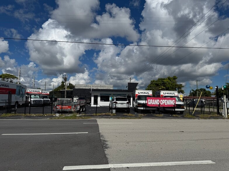 1822 N Dixie Hwy, Hollywood, FL for sale - Building Photo - Image 3 of 18