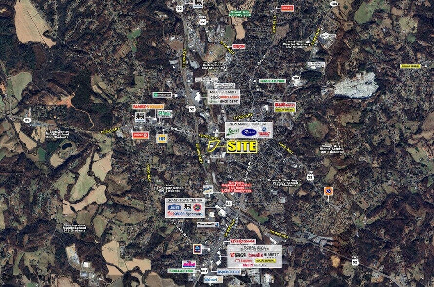 605 E Bluemont Rd, Mount Airy, NC for sale - Building Photo - Image 1 of 1