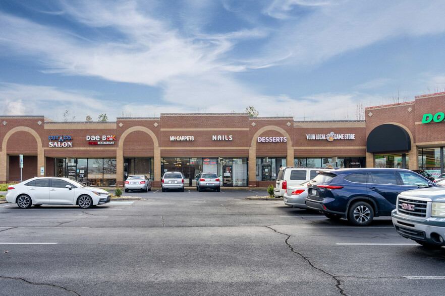 6900-6908 Matthews Mint Hill Rd, Charlotte, NC for lease - Building Photo - Image 3 of 4