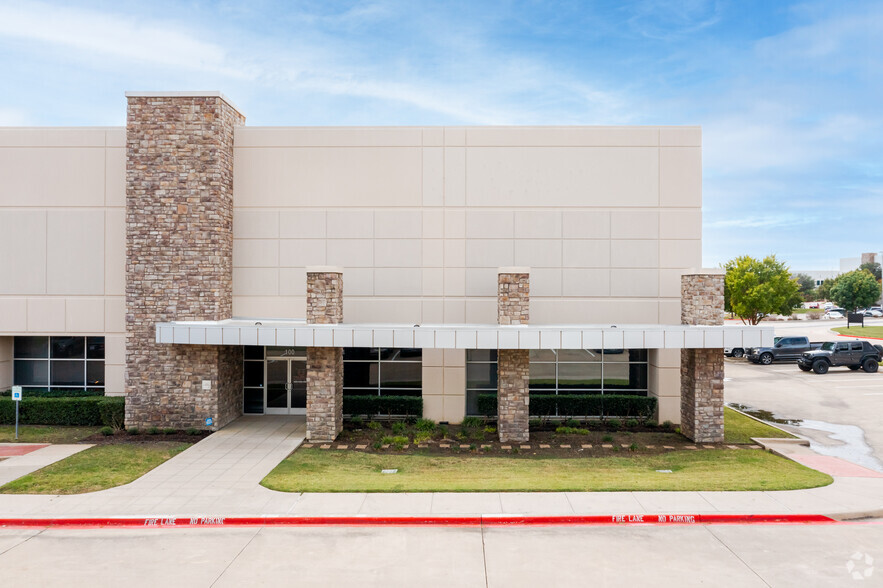 1420 Lakeside Pkwy, Flower Mound, TX for lease - Building Photo - Image 3 of 5