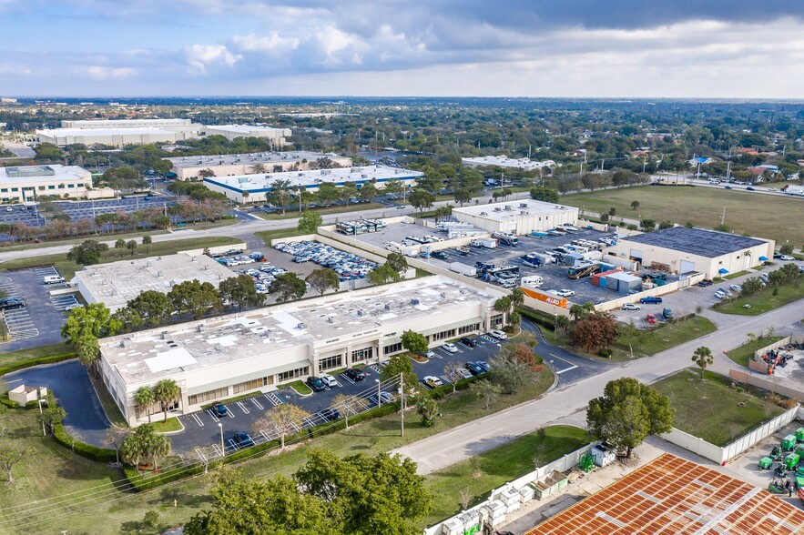 11931-11971 NW 37th St, Coral Springs, FL for sale - Building Photo - Image 2 of 5