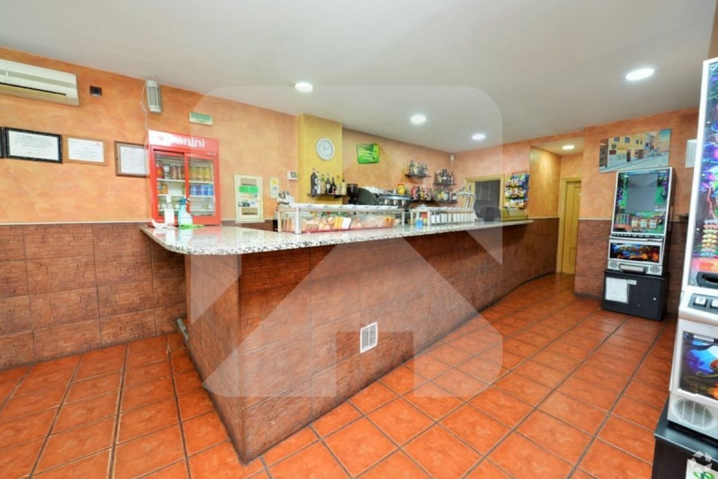 Multifamily in Valdemoro, Madrid for sale Interior Photo- Image 1 of 2