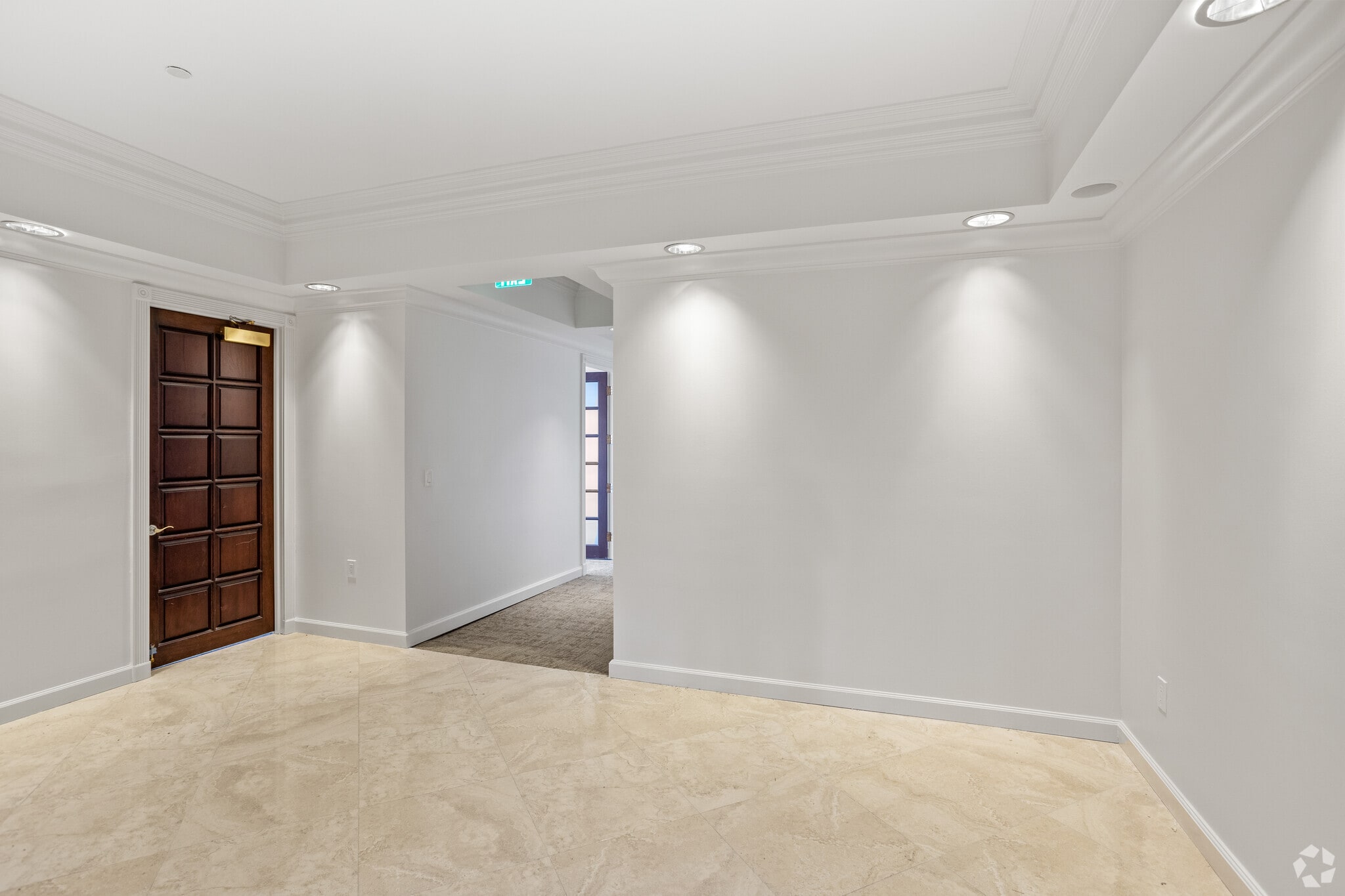 420 Royal Palm Way, Palm Beach, FL for lease Interior Photo- Image 1 of 12