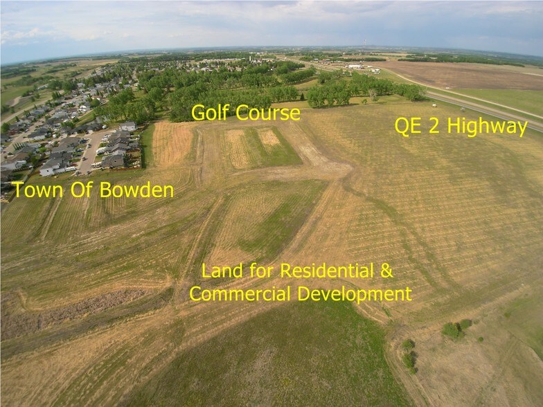 25 Hwy 2A Pl, Bowden, AB T0M 0K0