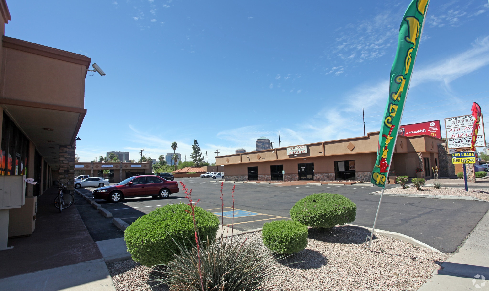 2530-2544 N 7th St, Phoenix, AZ for lease Primary Photo- Image 1 of 3