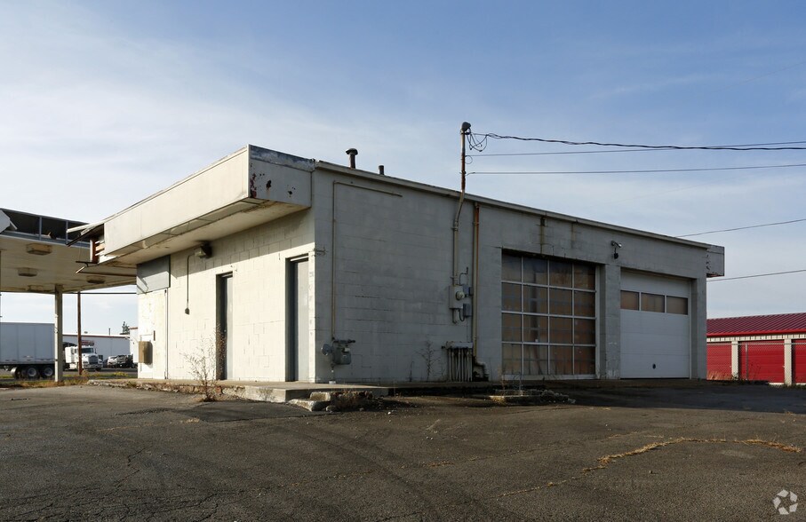1495 Findlay Rd, Lima, OH for lease - Building Photo - Image 2 of 9