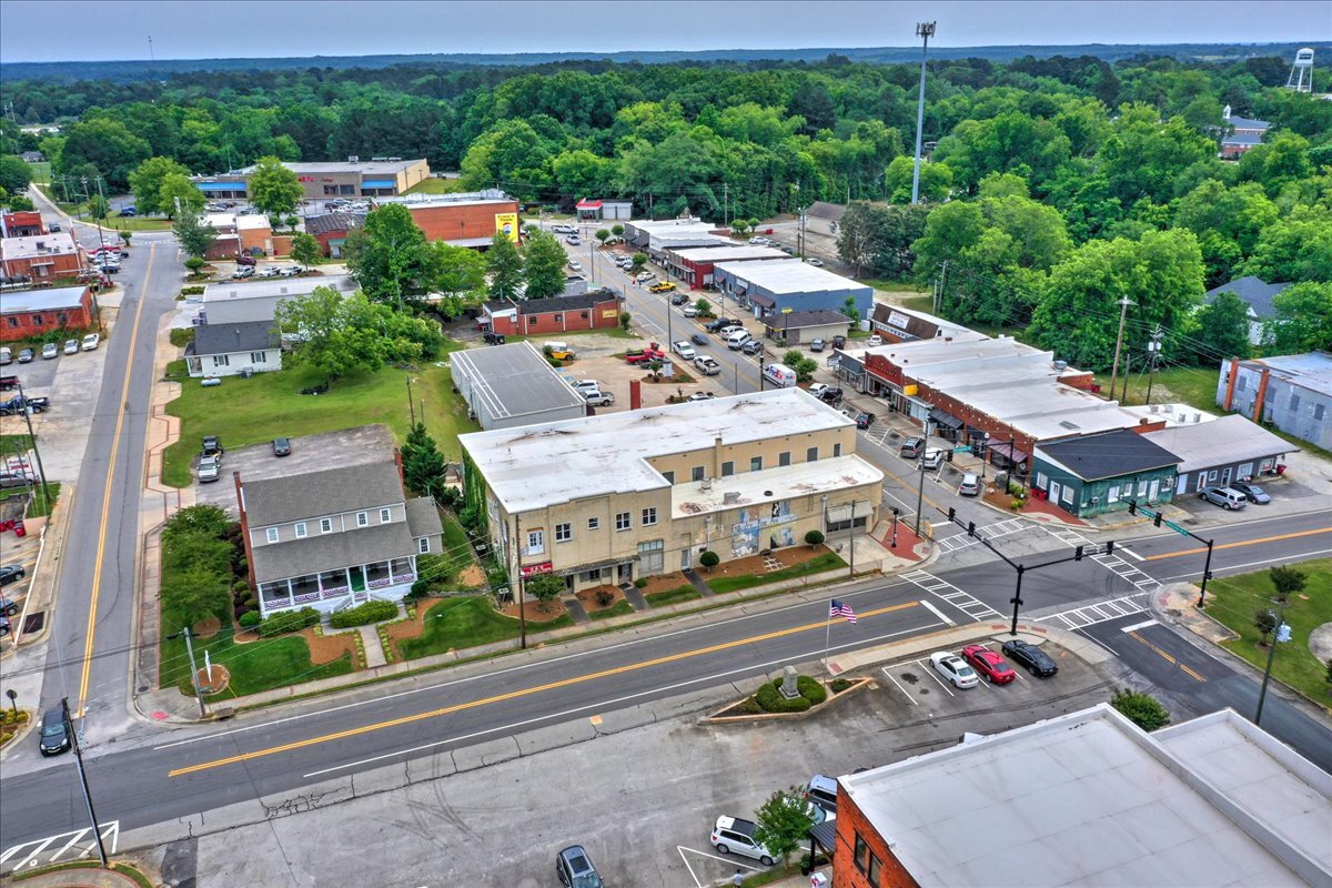 111 Main Street, Lincolnton, GA 30817 Prime Investment Opportunity on