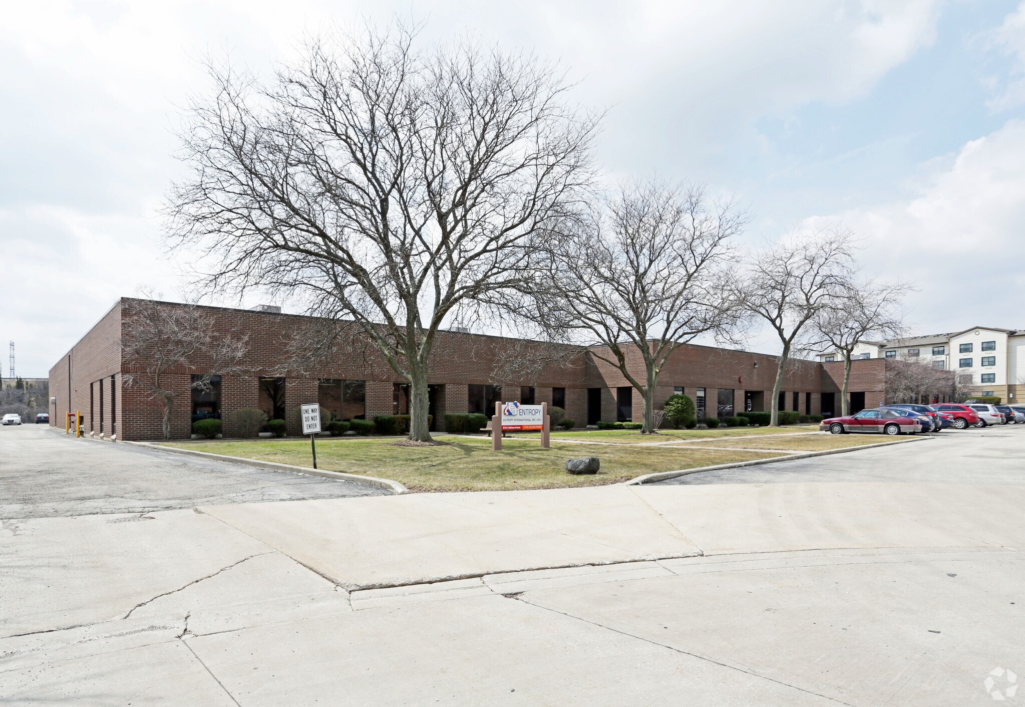 918-928 N Oaklawn Ave, Elmhurst, IL for sale Primary Photo- Image 1 of 1