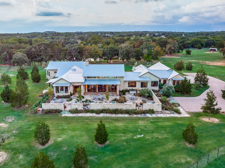 12232 Saint John Rd, Pilot Point, TX for sale - Primary Photo - Image 1 of 1