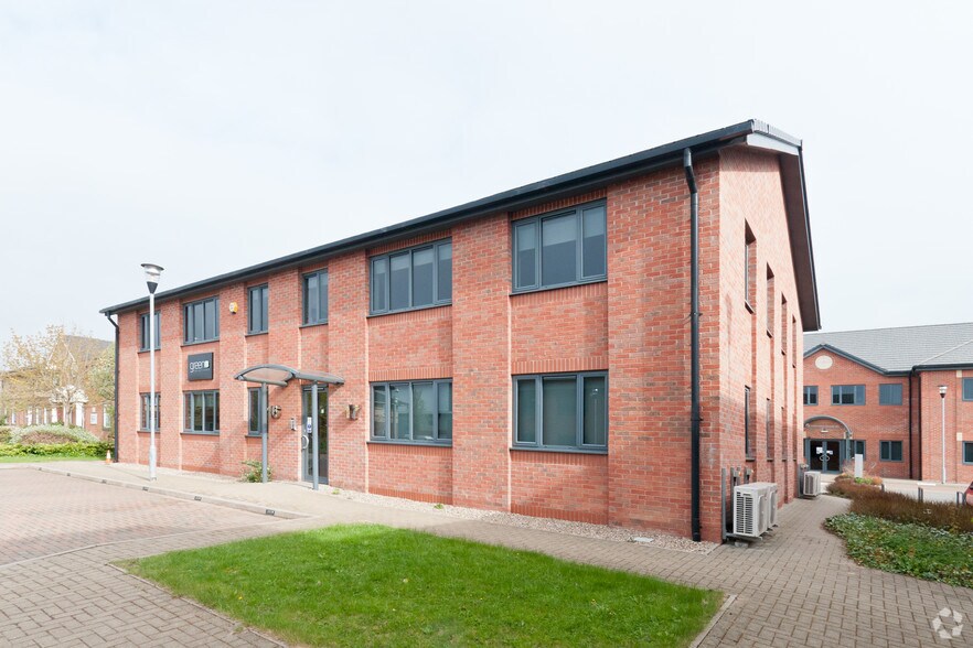 Midland Ct, Lutterworth for sale - Primary Photo - Image 1 of 1