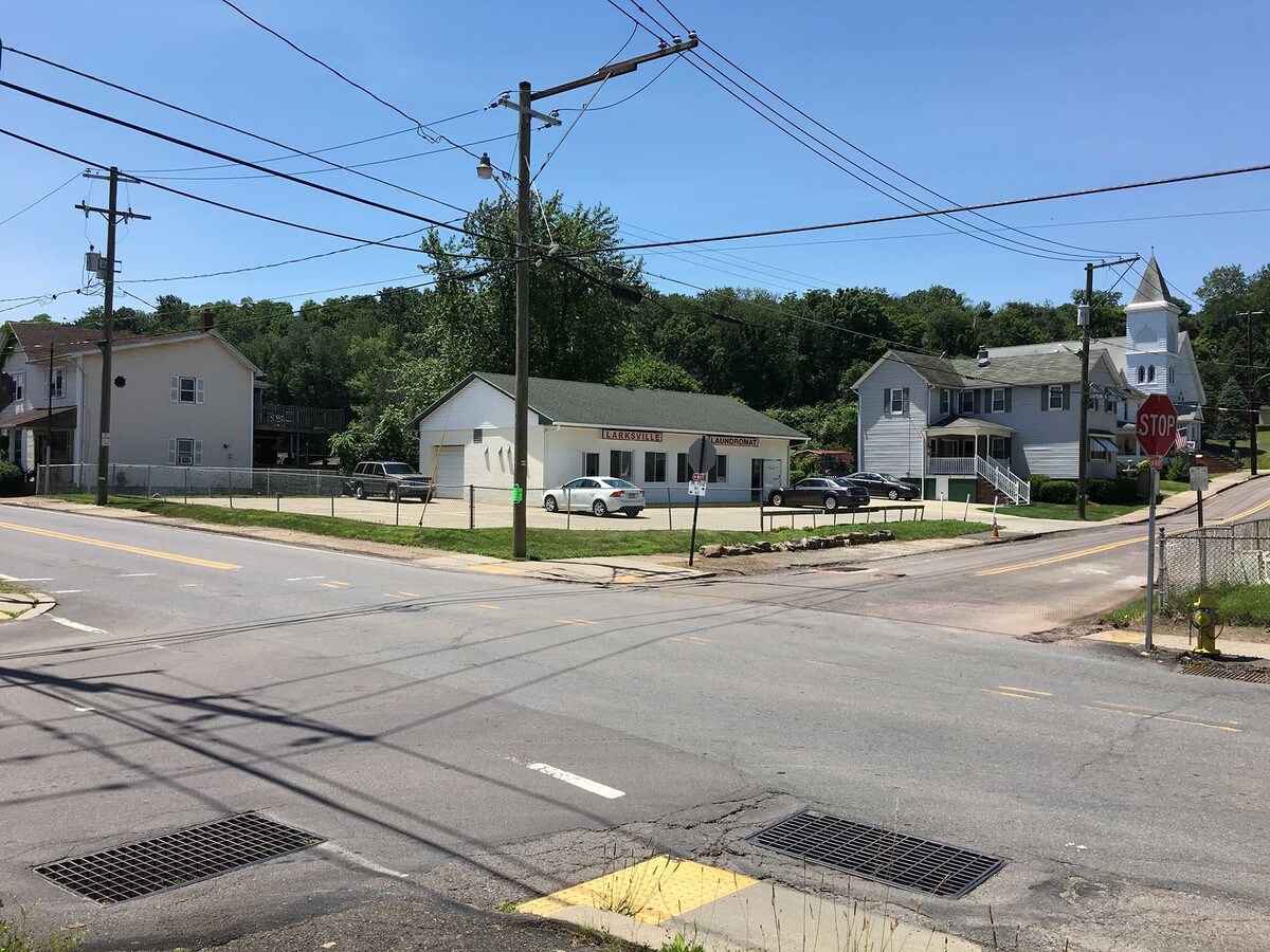 127 Wilson St, Larksville, PA 18704