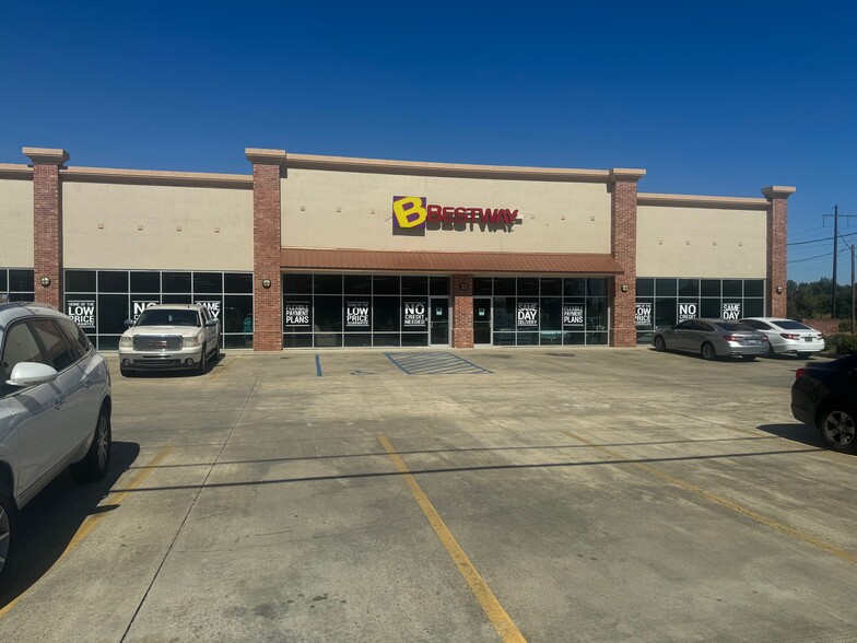 347 Devereaux Dr, Natchez, MS for lease - Building Photo - Image 1 of 7