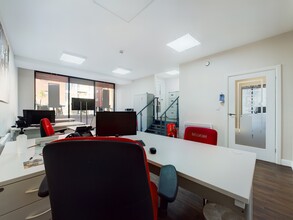 Trawler Rd, Swansea for lease Interior Photo- Image 1 of 14