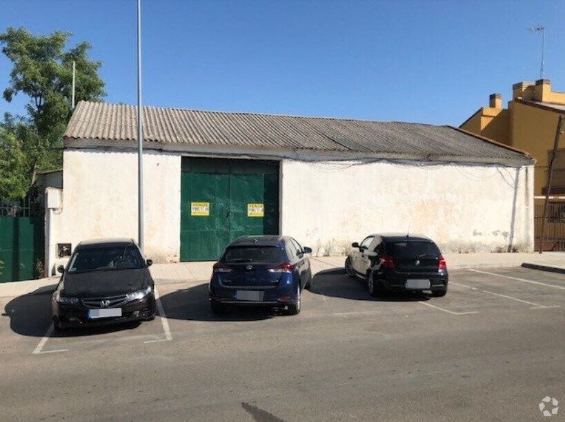 Industrial in Villalbilla, Madrid for sale Primary Photo- Image 1 of 2