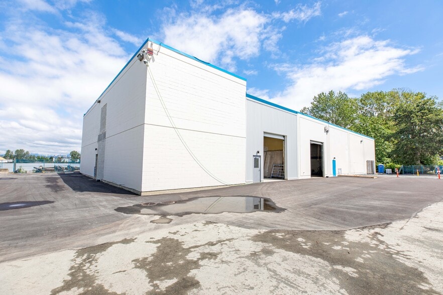9829 River Rd, Delta, BC for lease - Building Photo - Image 2 of 8