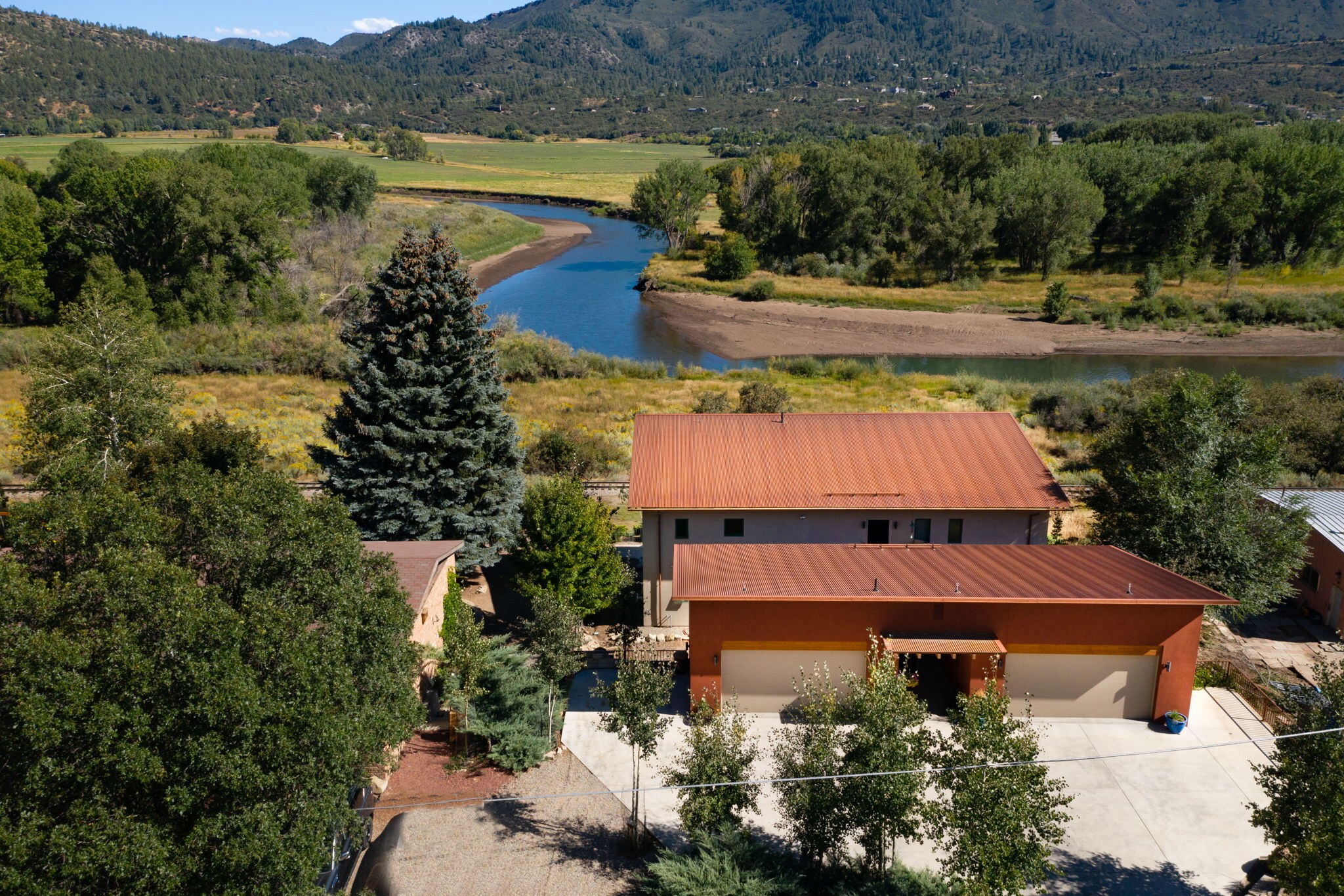 712 Animas View Dr, Durango, CO for sale Primary Photo- Image 1 of 1