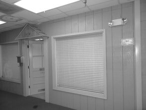 8155-8167 Main St, Ellicott City, MD for lease Interior Photo- Image 1 of 9